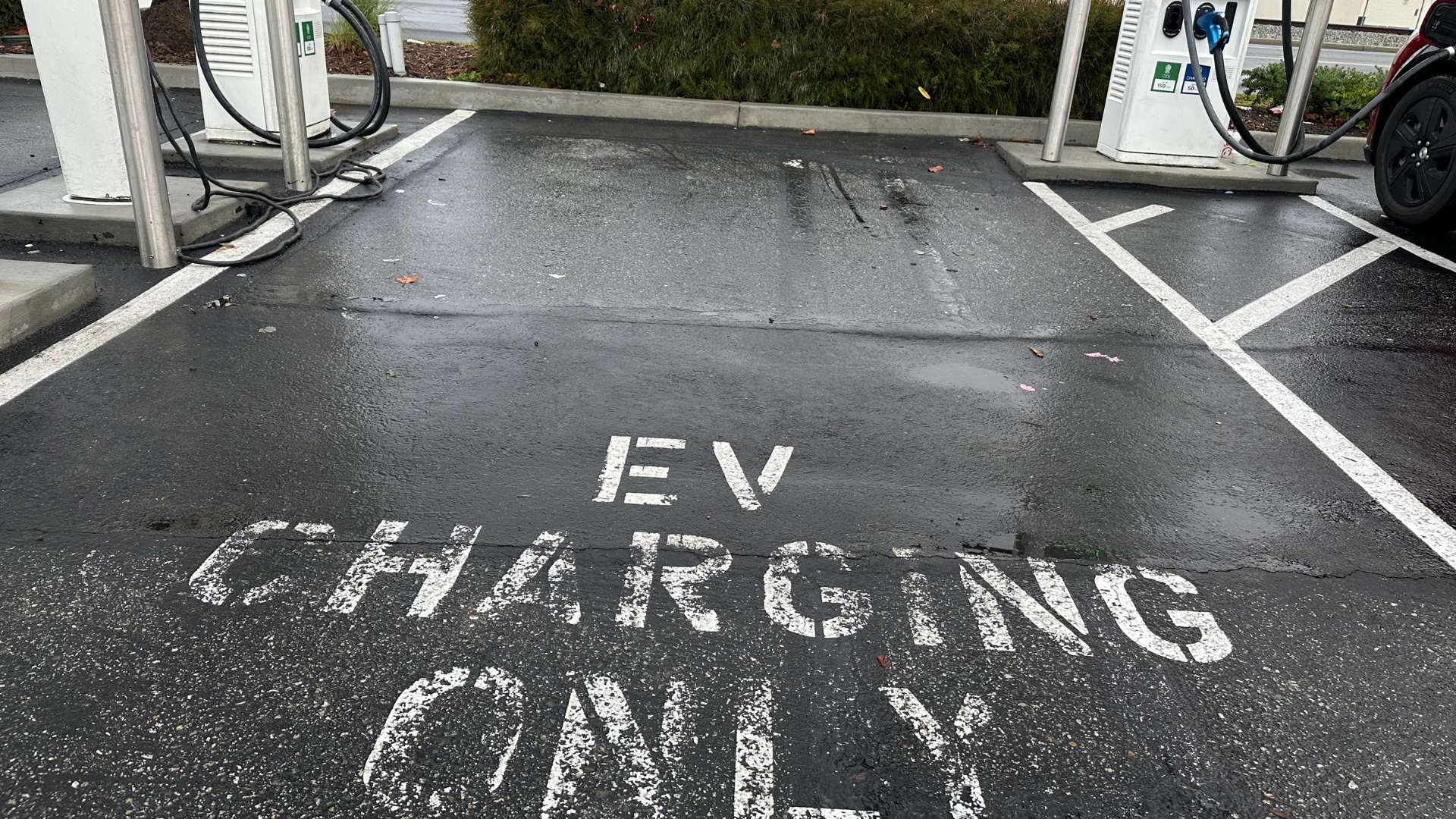 EVライフスタイル：予想以上に快適な日常使いとロングドライブ体験