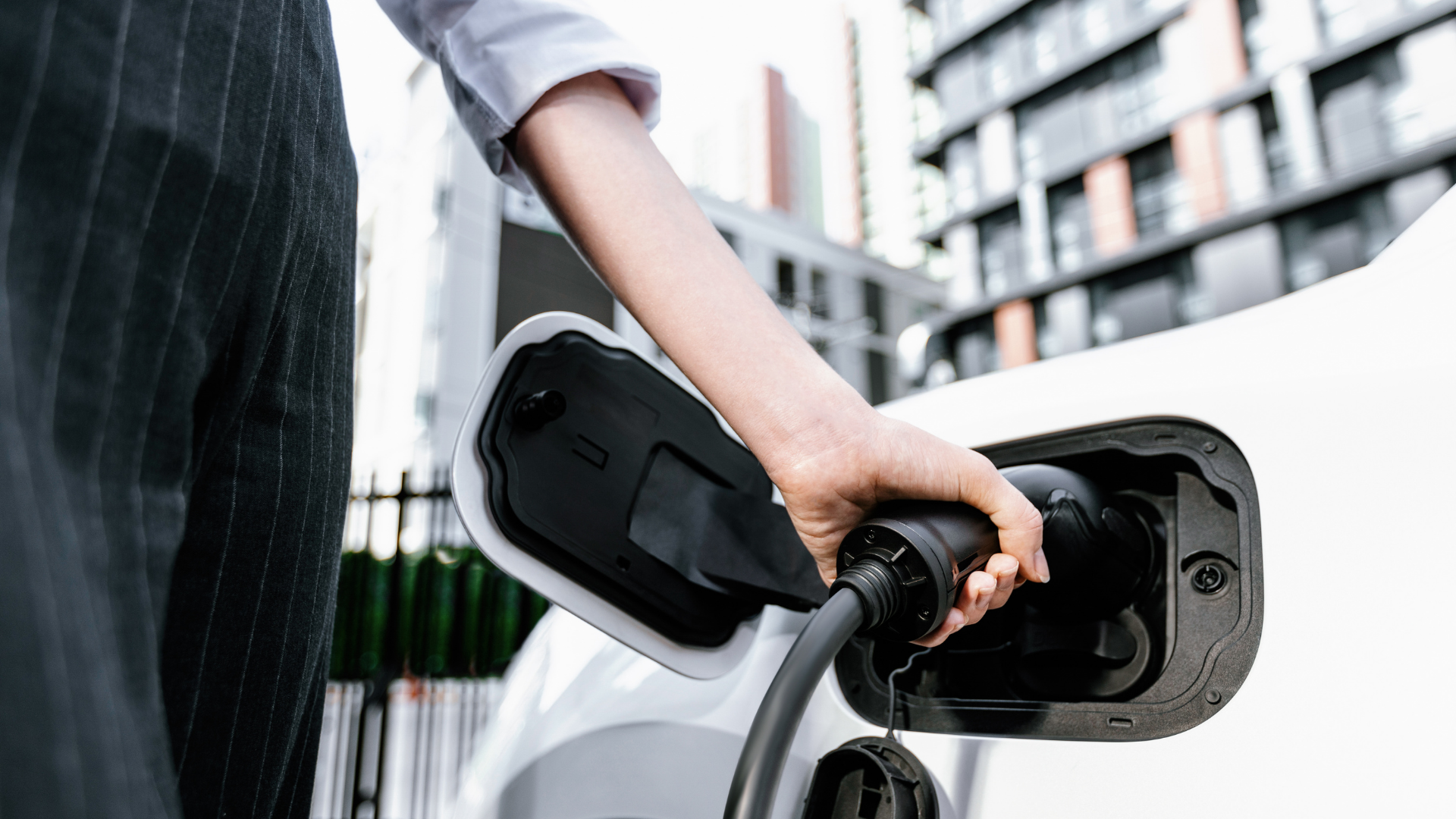 充電ストレスよ、さようなら！EV充電体験・コツを徹底解説！